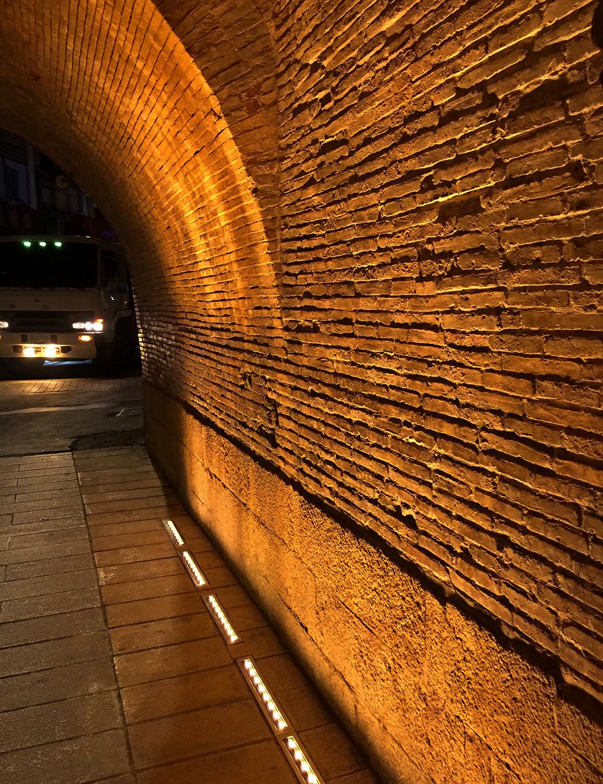 Sıva Altı Wallwasher Duvar Aydınlatma 20Cm 6 Ledli Volvoşır Aydınlatma
